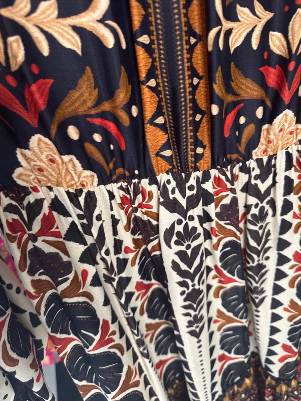 FARM Rio Tapestry Garden High-neck Dress with Belt - Picture 4 of 12